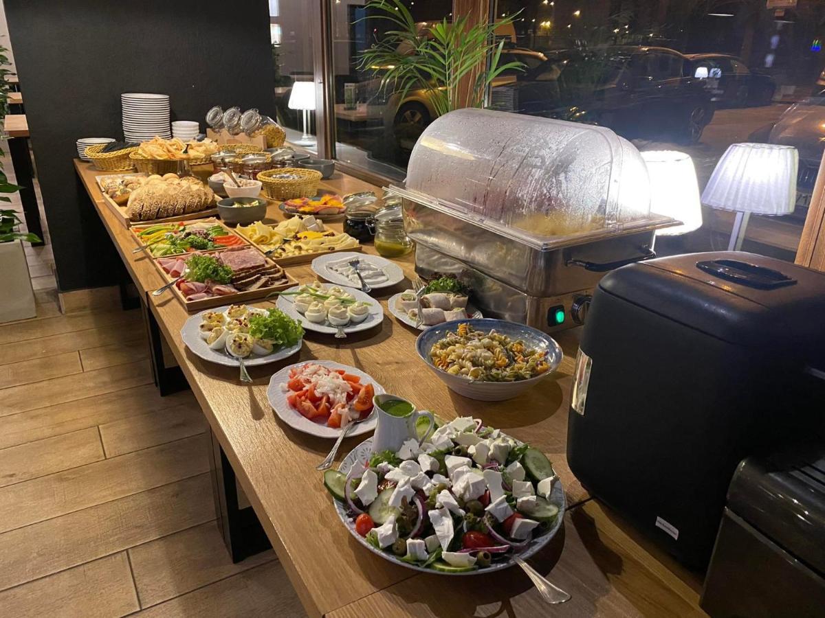 Hotel Pzmot Lublin Ngoại thất bức ảnh