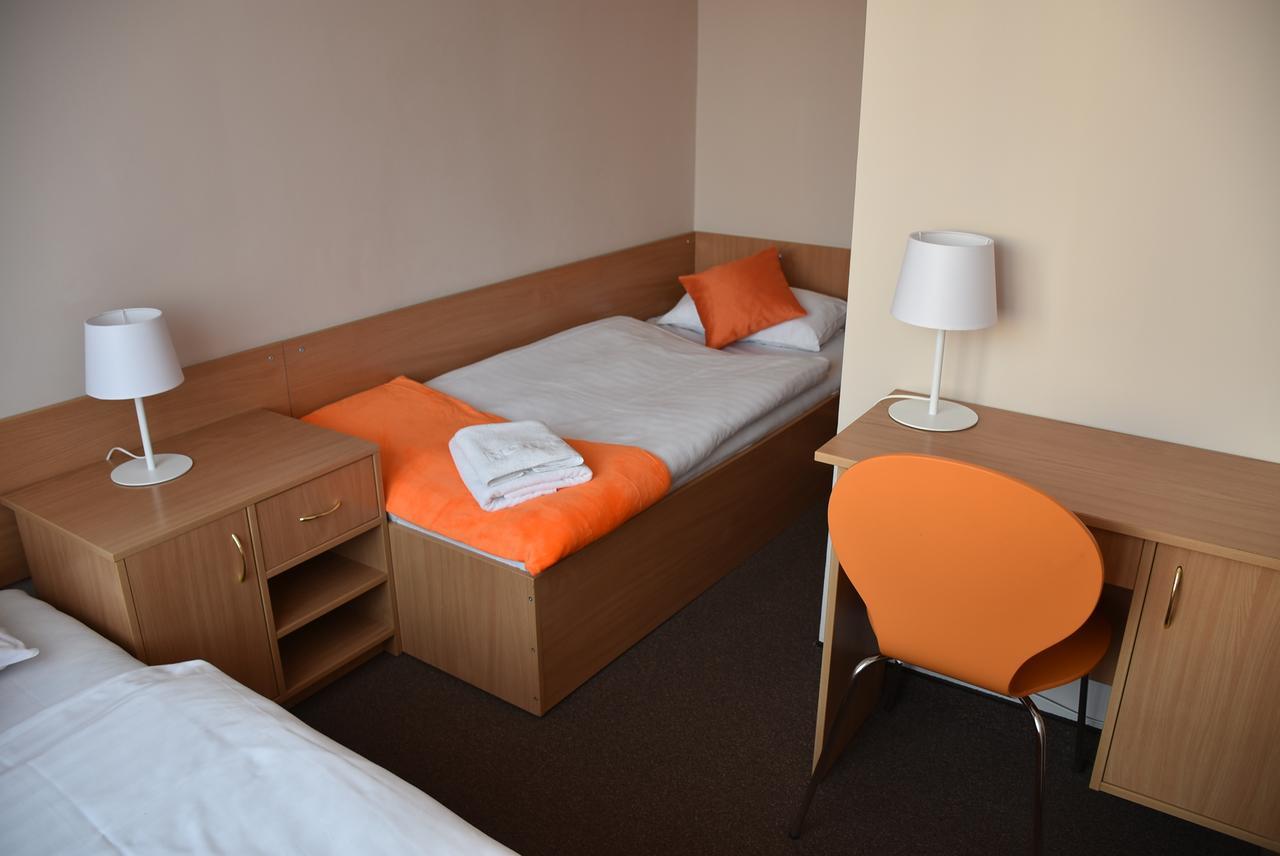 Hotel Pzmot Lublin Ngoại thất bức ảnh